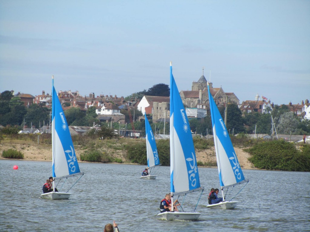 Kids sailing Club